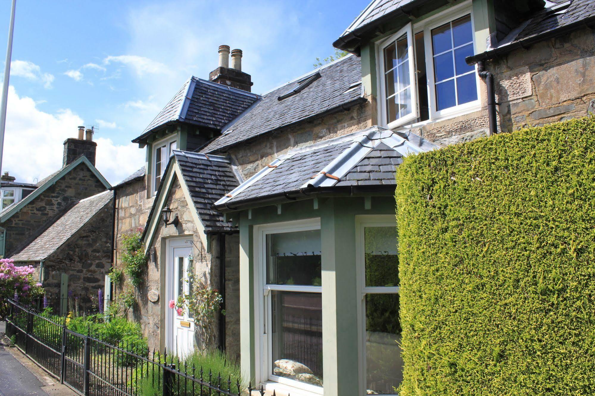 Glenalbyn Cottage Saint Fillans Eksteriør bilde