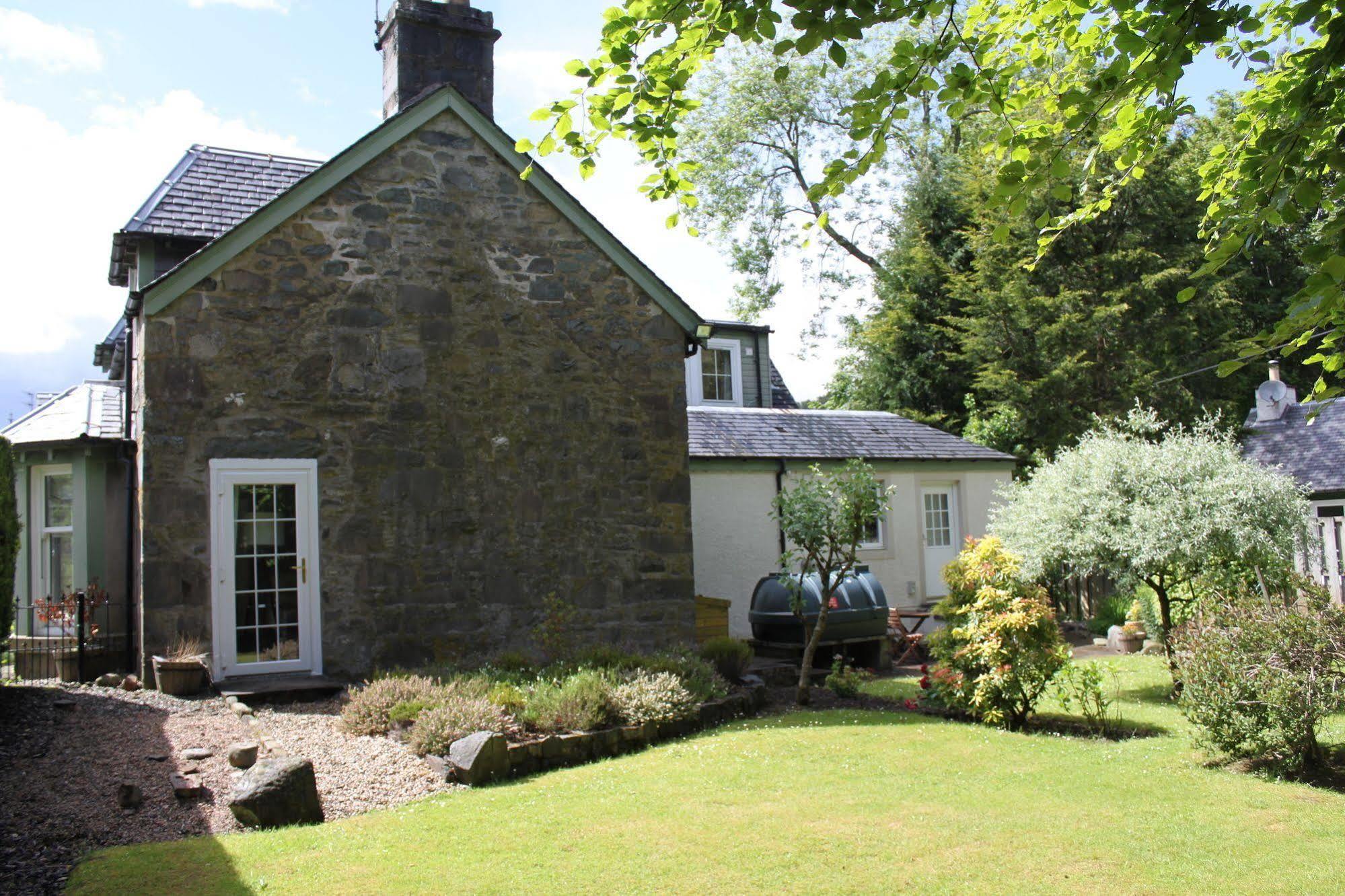 Glenalbyn Cottage Saint Fillans Eksteriør bilde